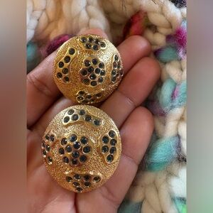 Vintage Leritz clip on earrings